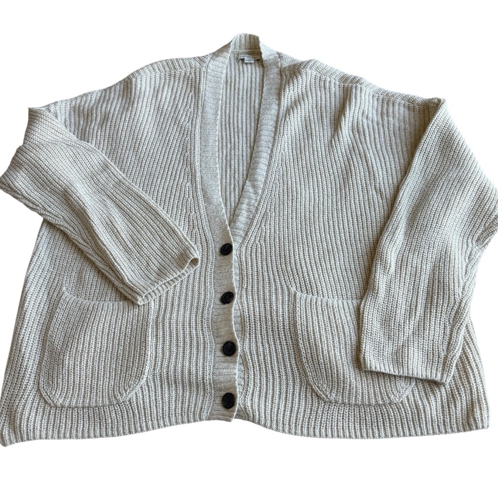 American Eagle Womens Beige Cream Button Size L Knitted‎ V Neck Cardigan